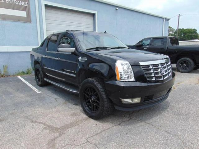2007 Cadillac Escalade EXT Base for sale in Gibsonton, FL
