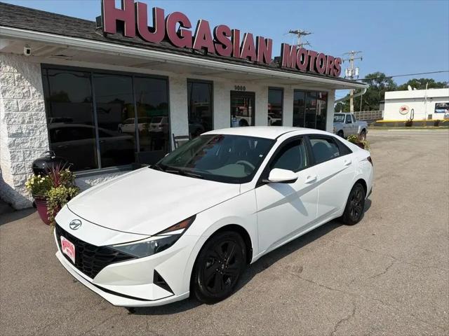 2022 Hyundai Elantra SEL for sale in Sturtevant, WI