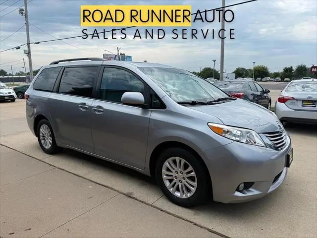 2017 Toyota Sienna XLE Premium 8 Passenger for sale in Cedar Rapids, IA