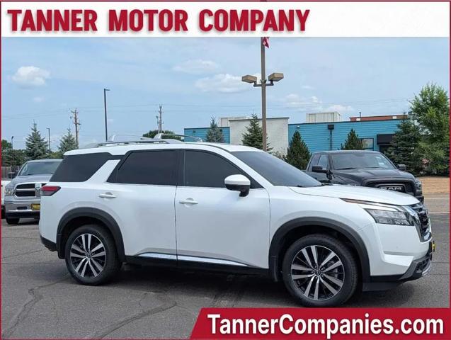 2025 Nissan Pathfinder Platinum 4WD for sale in Brainerd, MN