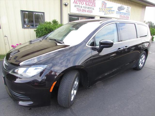 2017 Chrysler Pacifica LX for sale in Black River Falls, WI