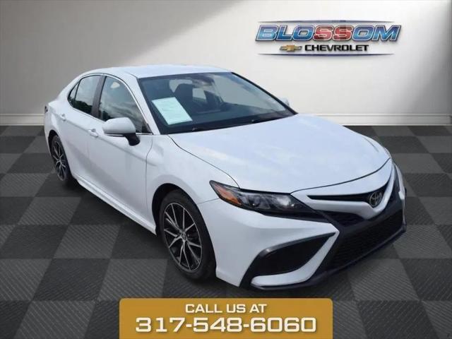 2024 Toyota Camry SE for sale in Indianapolis, IN