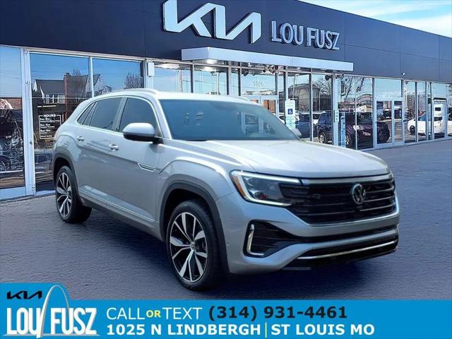 2024 Volkswagen Atlas Cross Sport 2.0T SEL Premium R-Line for sale in St. Louis, MO
