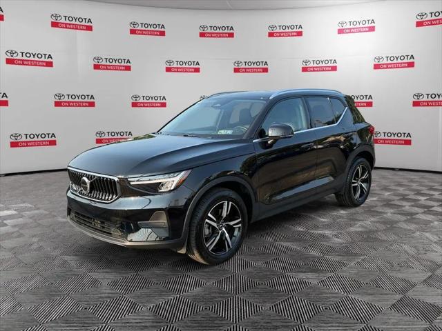 2025 Volvo XC40 B5 Core Bright Theme for sale in Chicago, IL