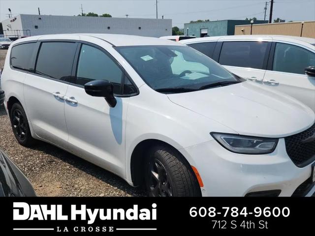 2024 Chrysler Pacifica Hybrid S Appearance Pkg for sale in La Crosse, WI