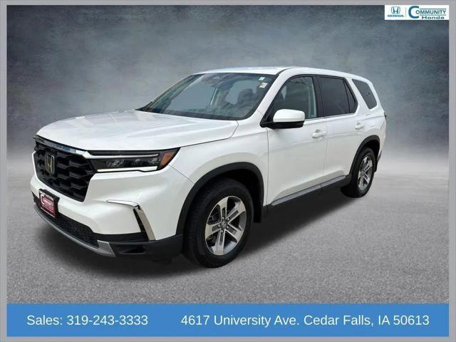 2023 Honda Pilot AWD EX-L 8 Passenger for sale in Cedar Falls, IA