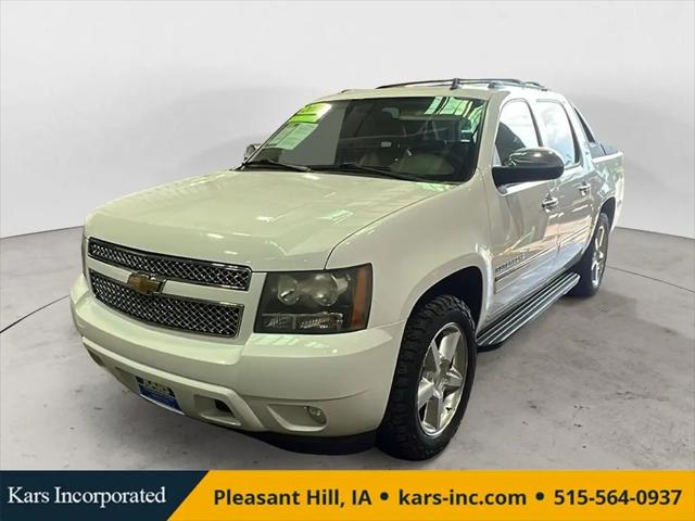 2011 Chevrolet Avalanche LTZ for sale in Des Moines, IA