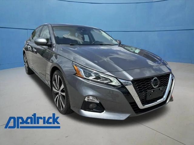 2019 Nissan Altima 2.5 Platinum for sale in Lebanon, IN