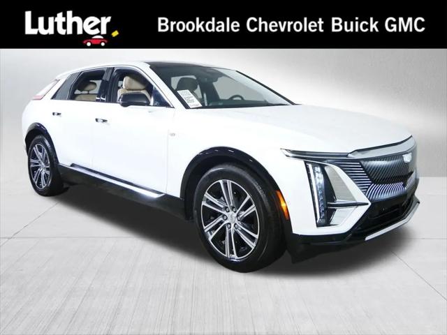 2024 Cadillac iQ Luxury w/1SE for sale in BROOKLYN CENTER, MN