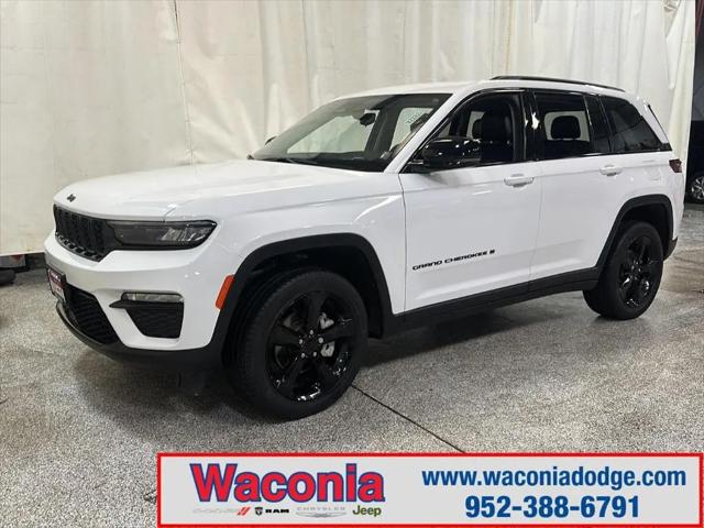 2023 Jeep Grand Cherokee Limited 4x4 for sale in Waconia, MN