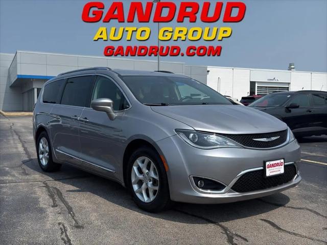 2018 Chrysler Pacifica Touring L for sale in Green Bay, WI