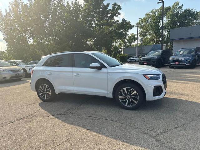 2024 Audi Q5 Premium 45 TFSI S line quattro for sale in Dubuque, IA