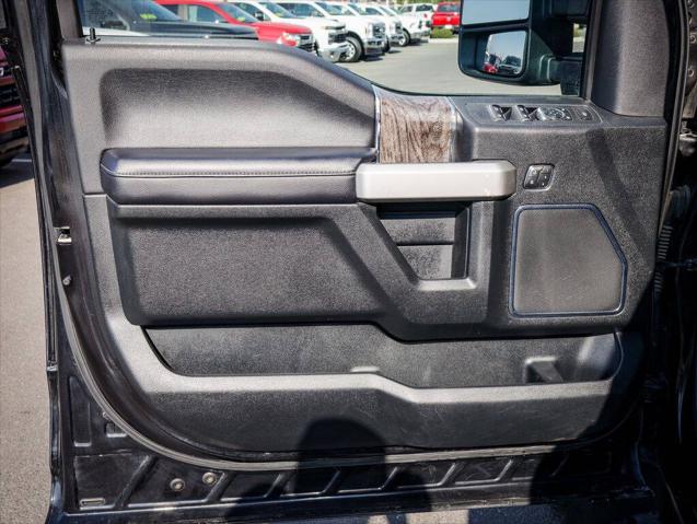 2019 Ford F-450 Lariat 4x4 4dr Crew Cab 8 ft. LB DRW Pickup