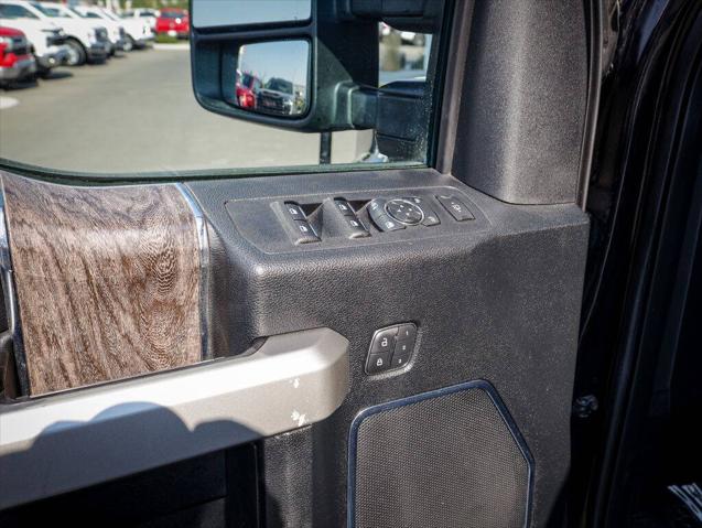 2019 Ford F-450 Lariat 4x4 4dr Crew Cab 8 ft. LB DRW Pickup
