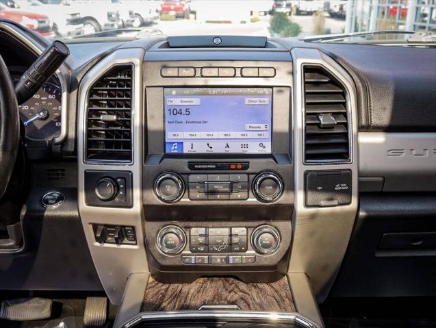 2019 Ford F-450 Lariat 4x4 4dr Crew Cab 8 ft. LB DRW Pickup