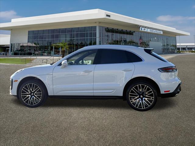 2024 Porsche Macan T