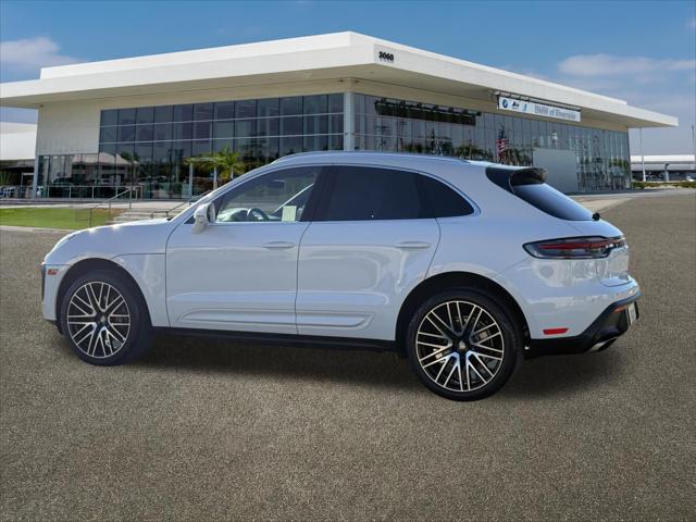 2024 Porsche Macan T