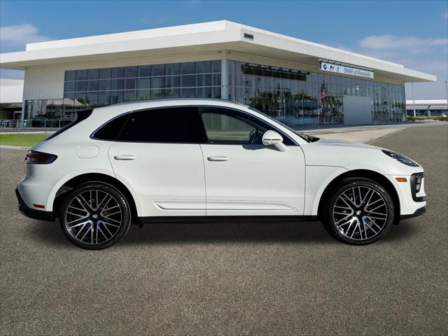 2024 Porsche Macan T