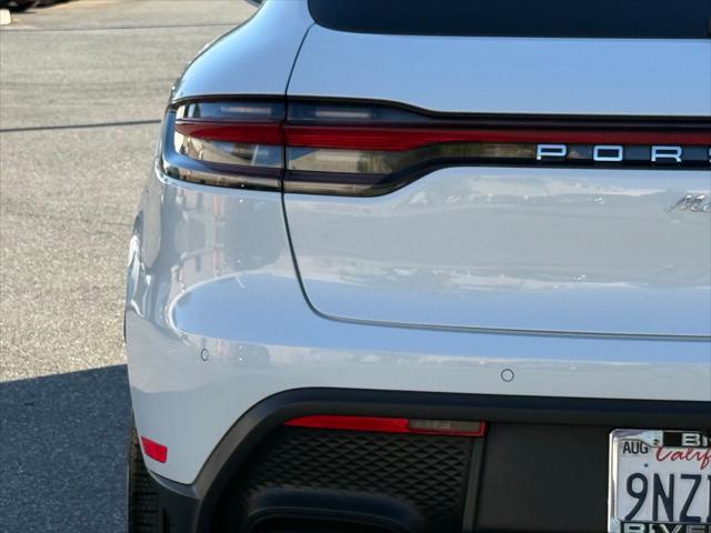 2024 Porsche Macan T