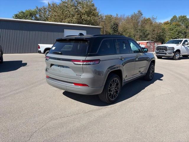 2027 Jeep Grand Cherokee GRAND CHEROKEE SUMMIT 4X4 2027 Jeep Grand Cherokee GRAND CHEROKEE SUMMIT 4X4