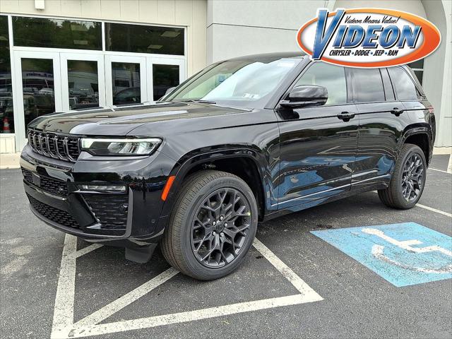 2027 Jeep Grand Cherokee GRAND CHEROKEE SUMMIT 4X4 2027 Jeep Grand Cherokee GRAND CHEROKEE SUMMIT 4X4
