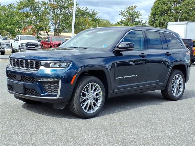 2027 Jeep Grand Cherokee GRAND CHEROKEE LIMITED 4X4 2027 Jeep Grand Cherokee GRAND CHEROKEE LIMITED 4X4