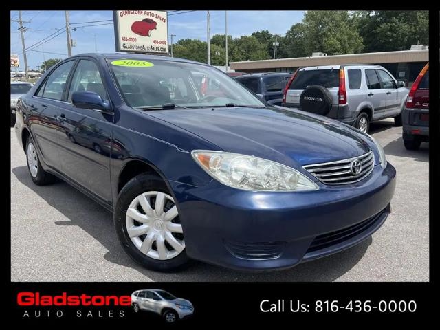 2005 Toyota Camry LE for sale in Kansas City, MO