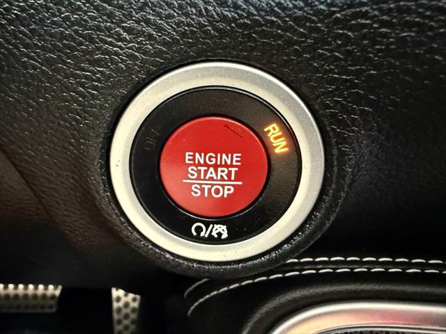 2016 Dodge Challenger SRT 392