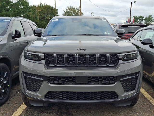 2027 Jeep Grand Cherokee GRAND CHEROKEE L LAREDO ALTITUDE 4X4 2027 Jeep Grand Cherokee GRAND CHEROKEE L LAREDO ALTITUDE 4X4