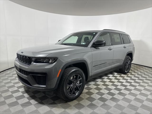 2027 Jeep Grand Cherokee GRAND CHEROKEE L LAREDO ALTITUDE 4X4 2027 Jeep Grand Cherokee GRAND CHEROKEE L LAREDO ALTITUDE 4X4