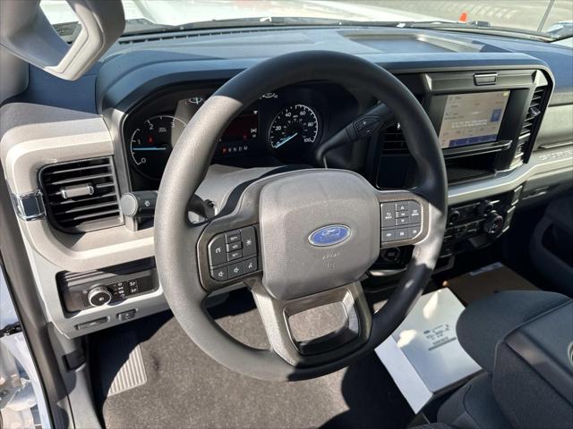 2026 Ford 600 XLT
