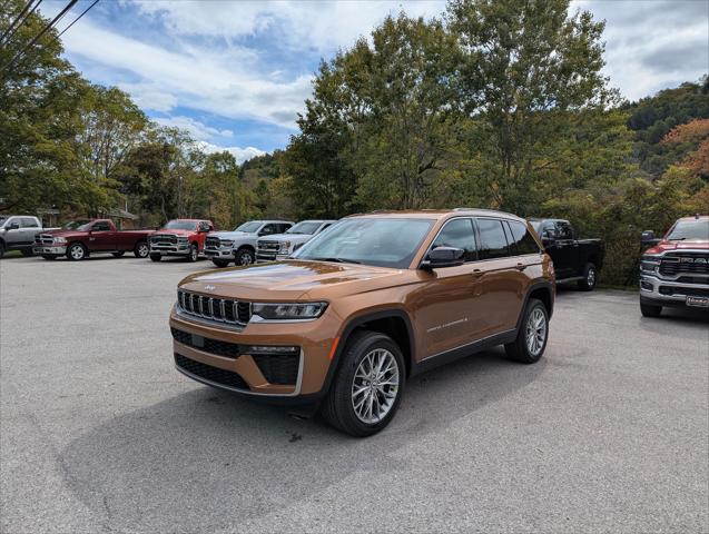2027 Jeep Grand Cherokee GRAND CHEROKEE LIMITED 4X4