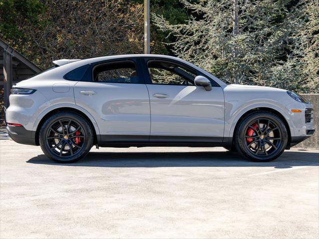 2026 Porsche Cayenne E-Hybrid S