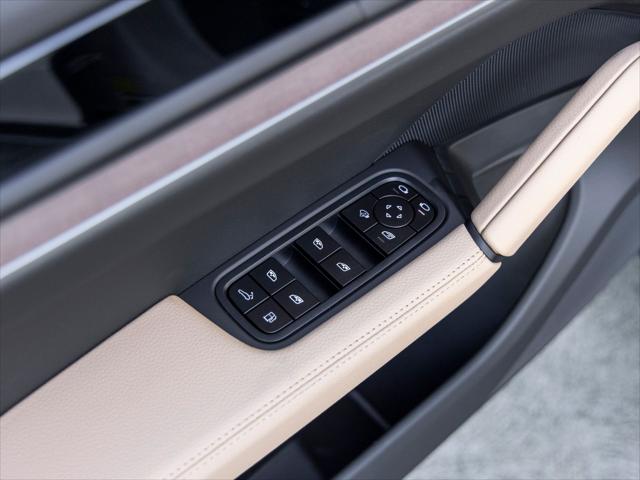 2026 Porsche Cayenne E-Hybrid S