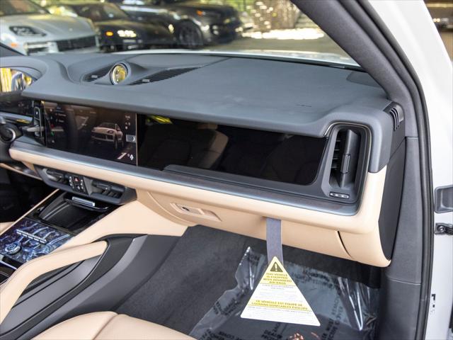 2026 Porsche Cayenne E-Hybrid S