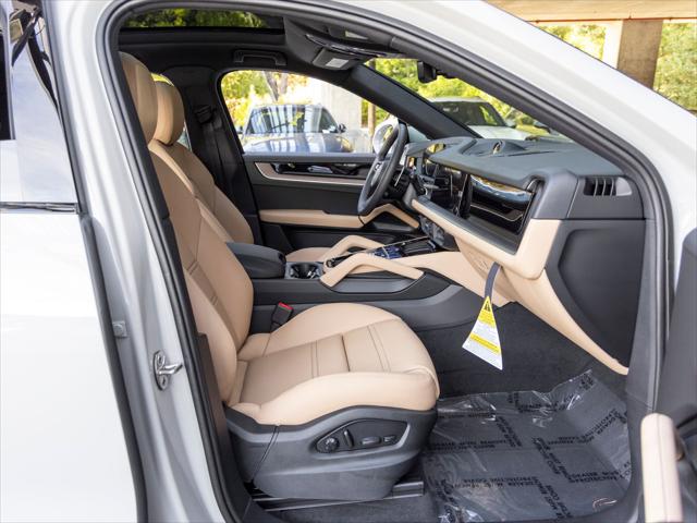 2026 Porsche Cayenne E-Hybrid S
