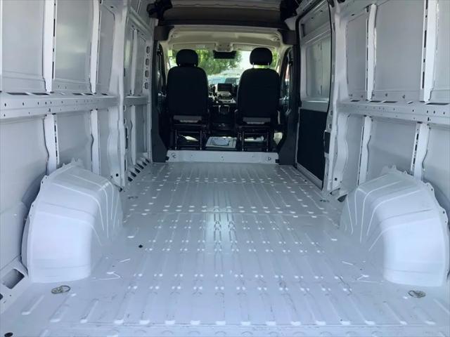 2026 Ram ProMaster Cargo Van Tradesman High Roof 159 WB EXT w/Pass Seat