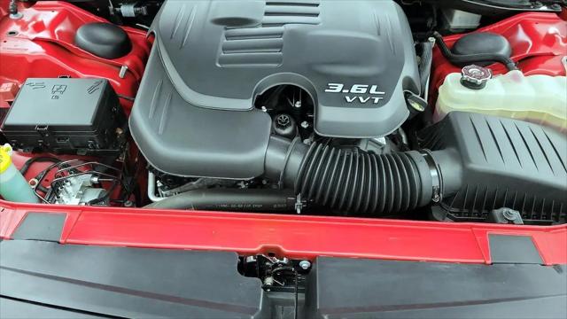 2021 Dodge Challenger SXT