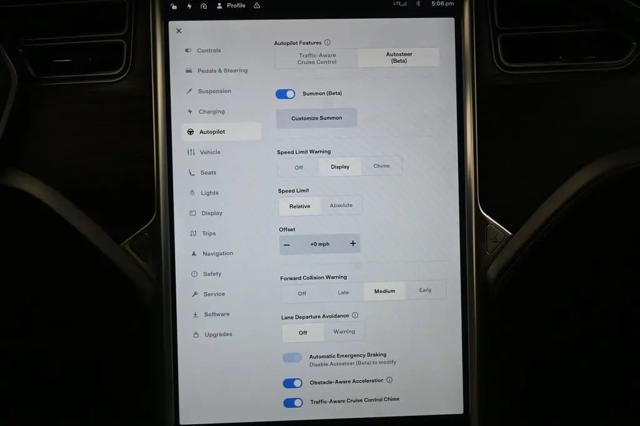 2016 Tesla Model X 75D