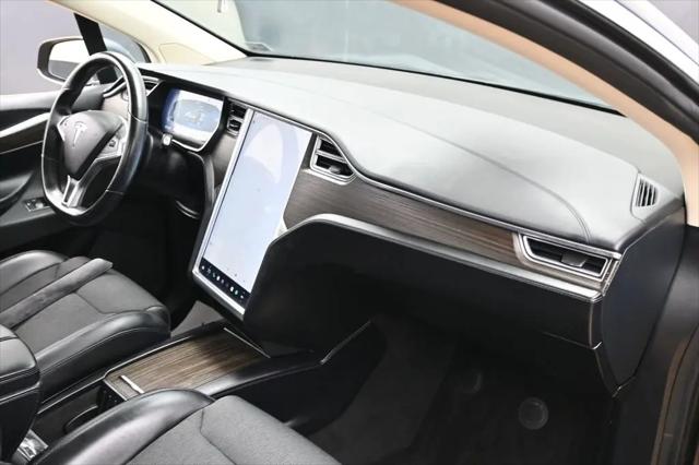 2016 Tesla Model X 75D