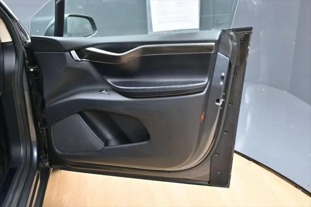 2016 Tesla Model X 75D