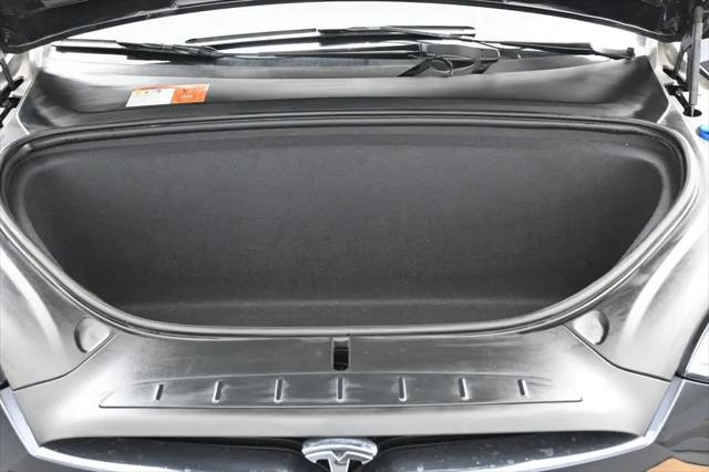 2016 Tesla Model X 75D