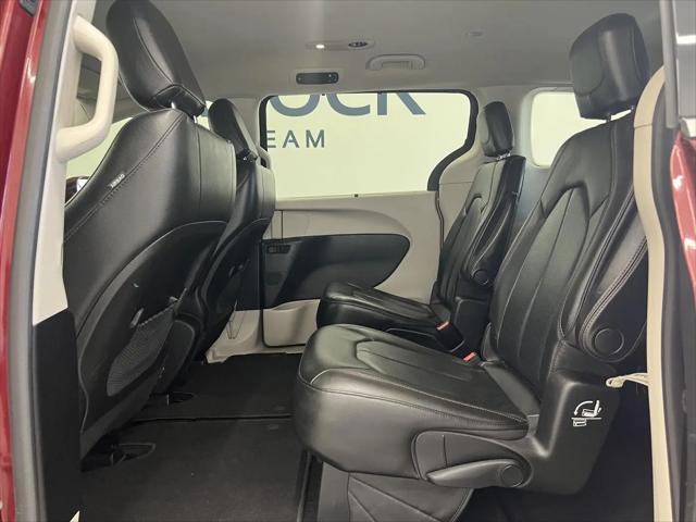 2020 Chrysler Pacifica Touring L