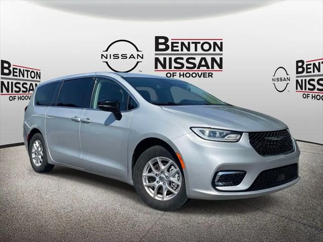 2024 Chrysler Pacifica Touring L for sale in Hoover, AL