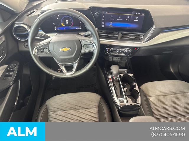 2025 Chevrolet Trax FWD LT