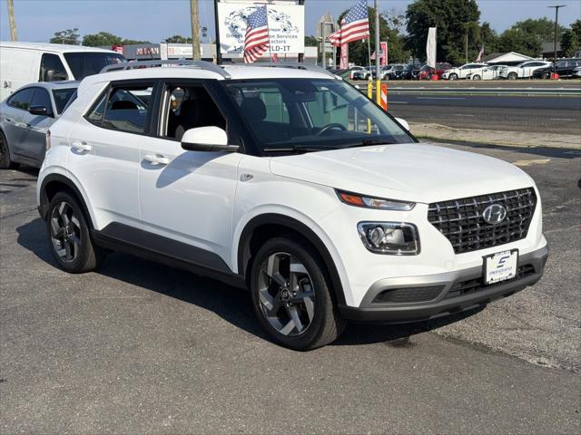 2023 Hyundai Venue SEL for sale in Amityville, NY