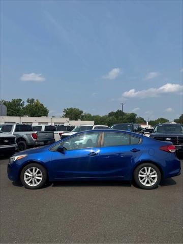 2017 Kia Forte LX 2017 Kia Forte LX