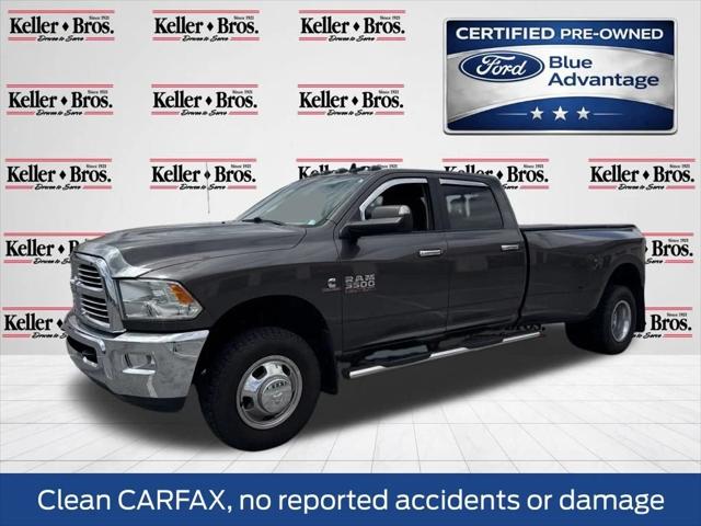 2017 RAM 3500 Big Horn Crew Cab 4x4 8 Box 2017 RAM 3500 Big Horn Crew Cab 4x4 8 Box