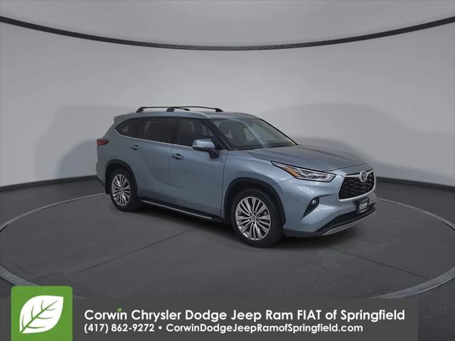 2023 Toyota Highlander Platinum
