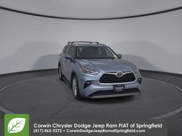 2023 Toyota Highlander Platinum
